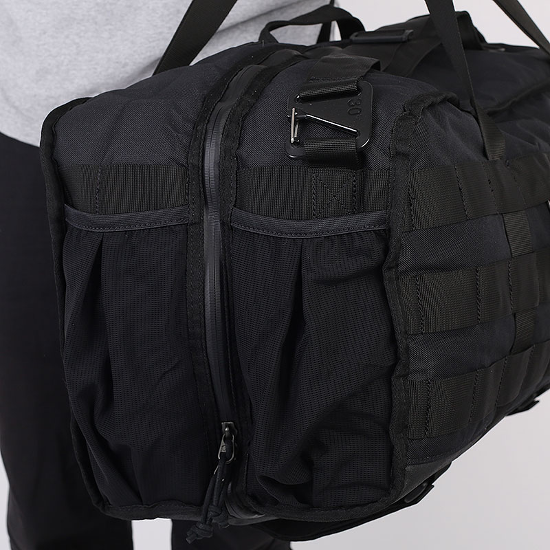  черная сумка Nike RPM Duffel 49L CQ3833-010 - цена, описание, фото 6